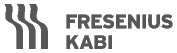 Logo von Fresenius Kabi in Schwarz: links drei geschwungene vertikale Linien als grafisches Symbol, rechts daneben der zweizeilige Schriftzug ‚Fresenius Kabi‘ in Großbuchstaben.